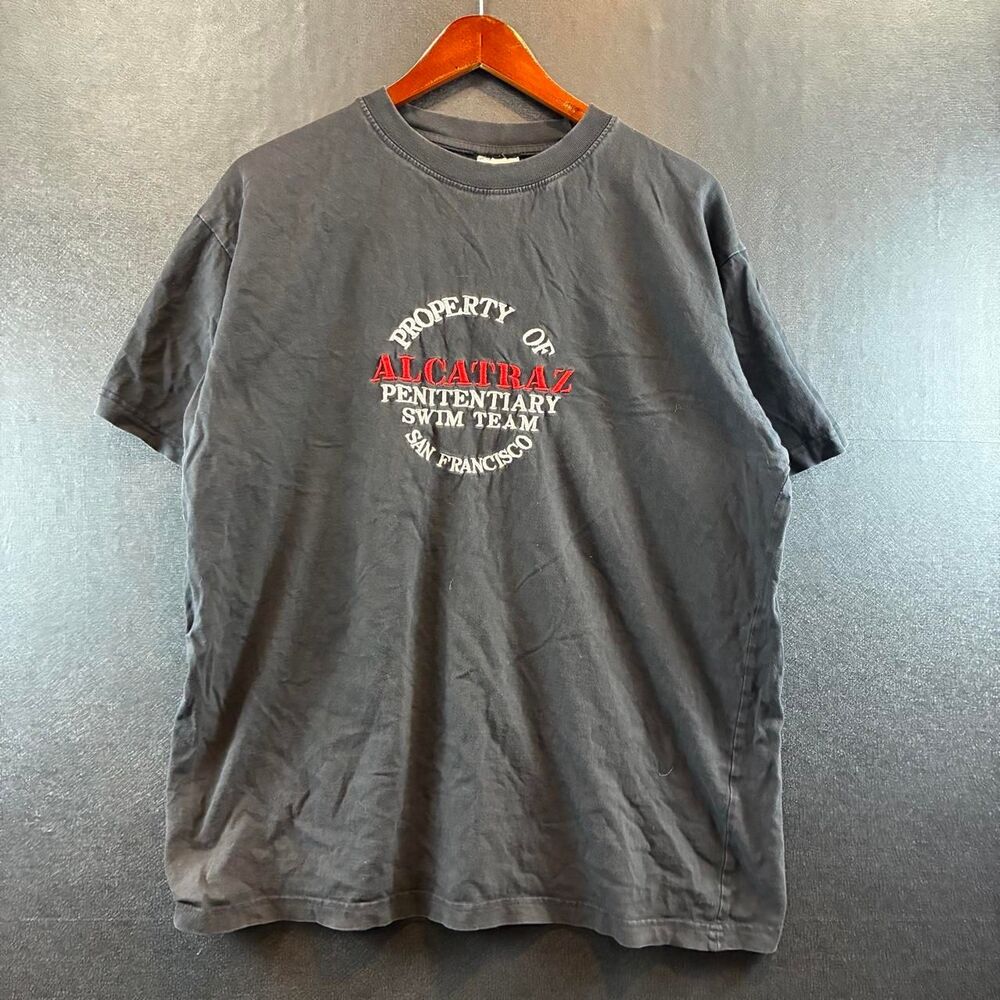 Men's Grey and Black T-shirt